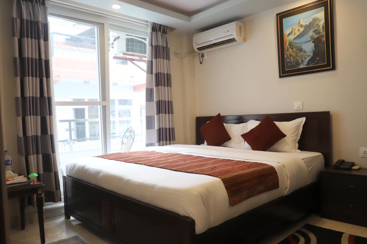 Hotel Pipal Tree Catmandu Exterior foto